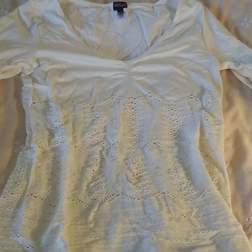 Form fitting top